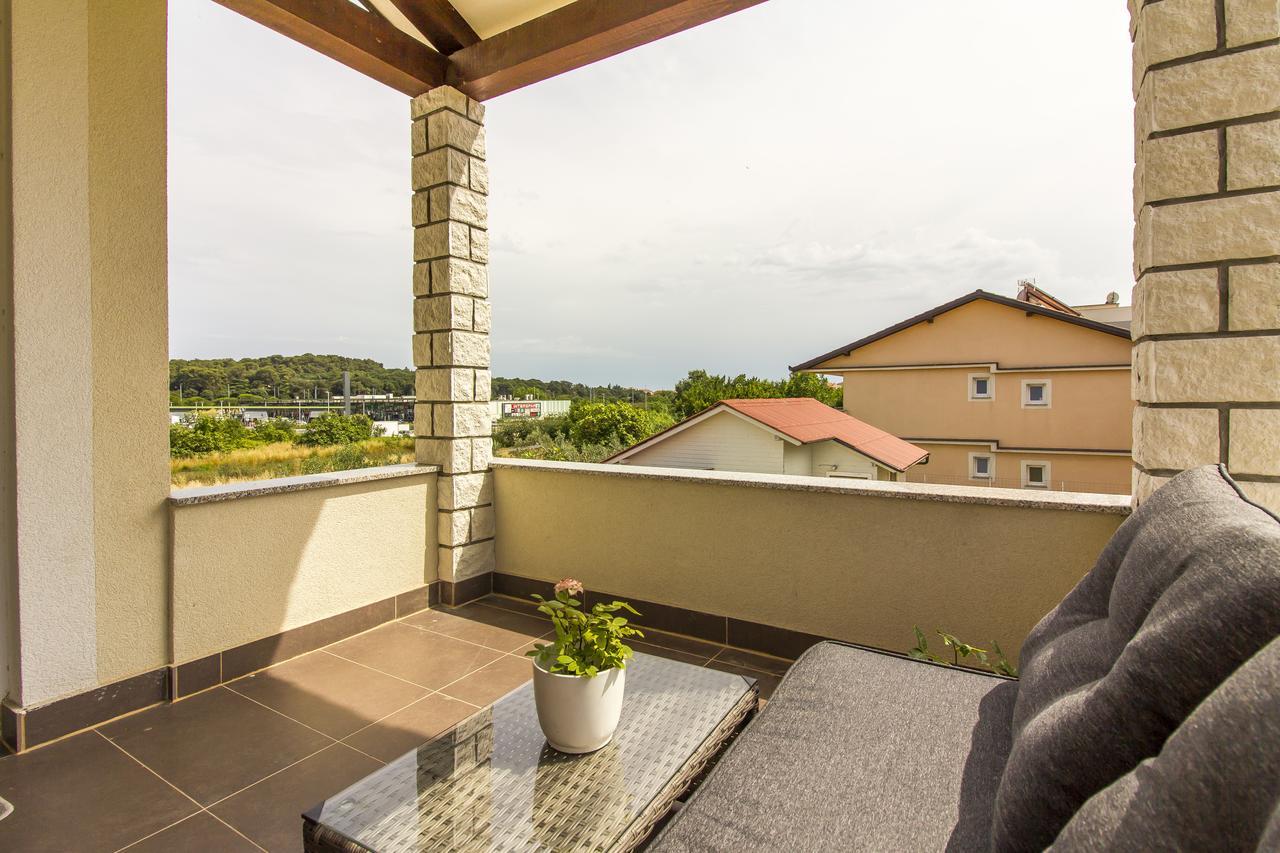 Apartman Maxim Διαμέρισμα Πούλα Εξωτερικό φωτογραφία